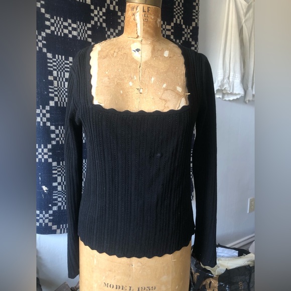 J Crew scallop square neck long sleeve cotton sweater - Picture 2 of 4